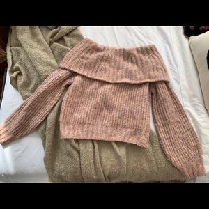 H&M off the shoulder sweater